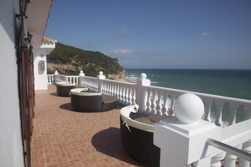 Hostal Mar De Frente Los Canos De Meca Exterior photo