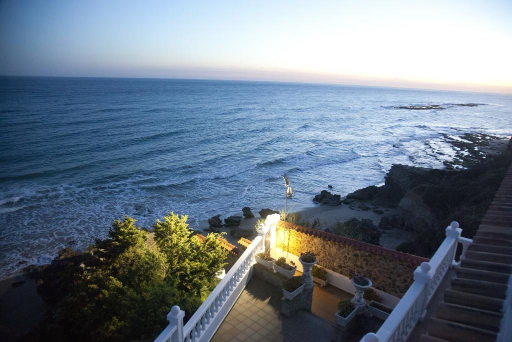Hostal Mar De Frente Los Canos De Meca Exterior photo