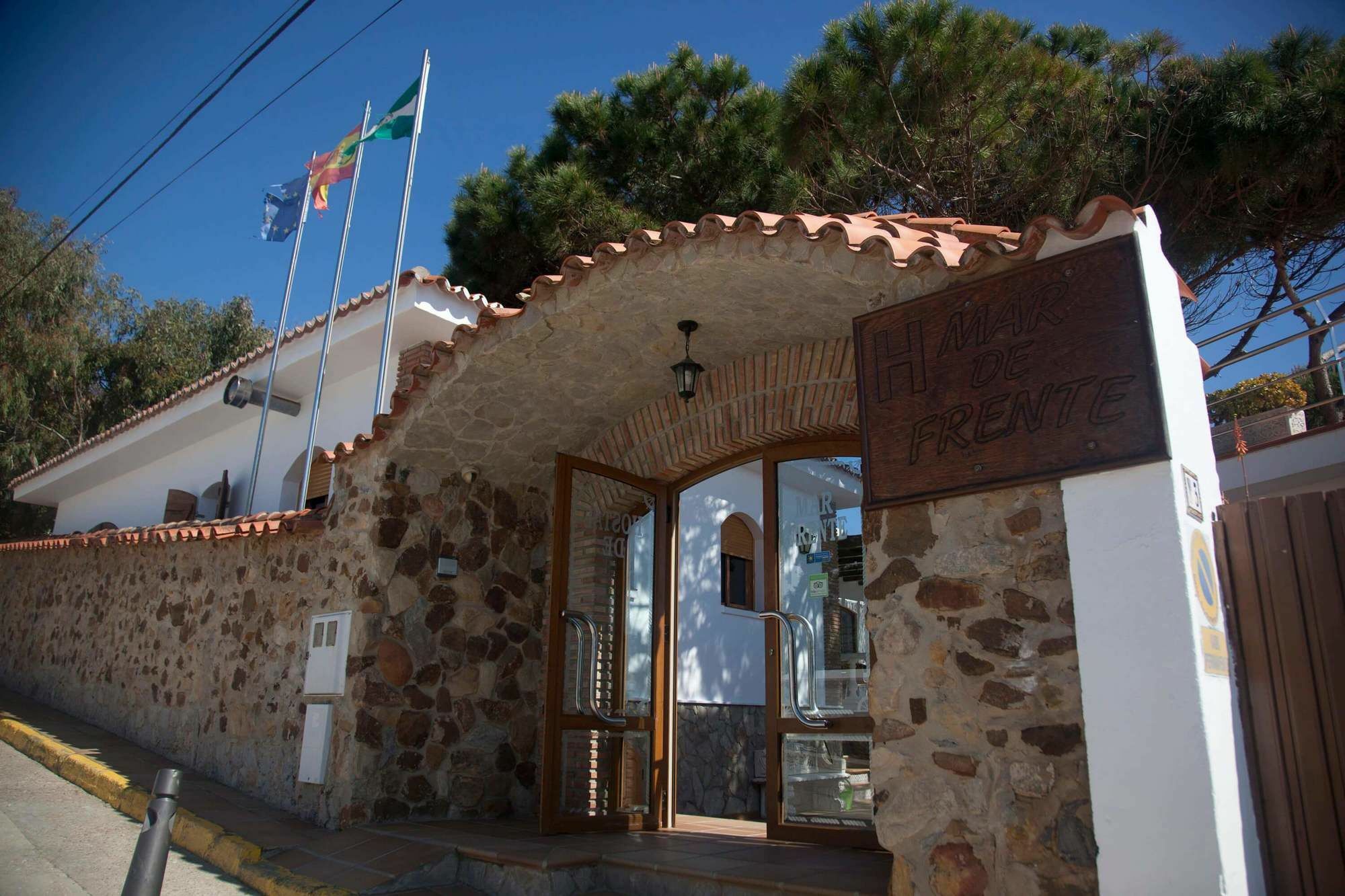 Hostal Mar De Frente Los Canos De Meca Exterior photo